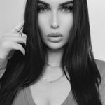 Dominatrix GoddessSira in United States Huntington Beach