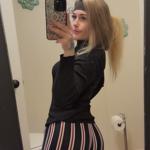Dominatrix Its_Roxie in United States Nashville-Davidson