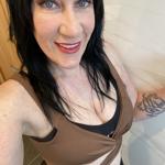 Dominatrix MistressLizbeth in Vietnam Hanoi