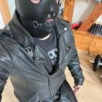 Slave bearleather03 in Czech Republic