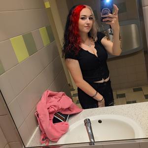 Dominatrix DemonessMagda6 in United States