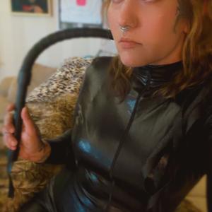 Dominatrix SexMagicWitch in United States