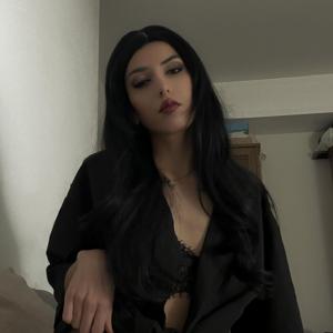 Dominatrix Vivianne in Romania